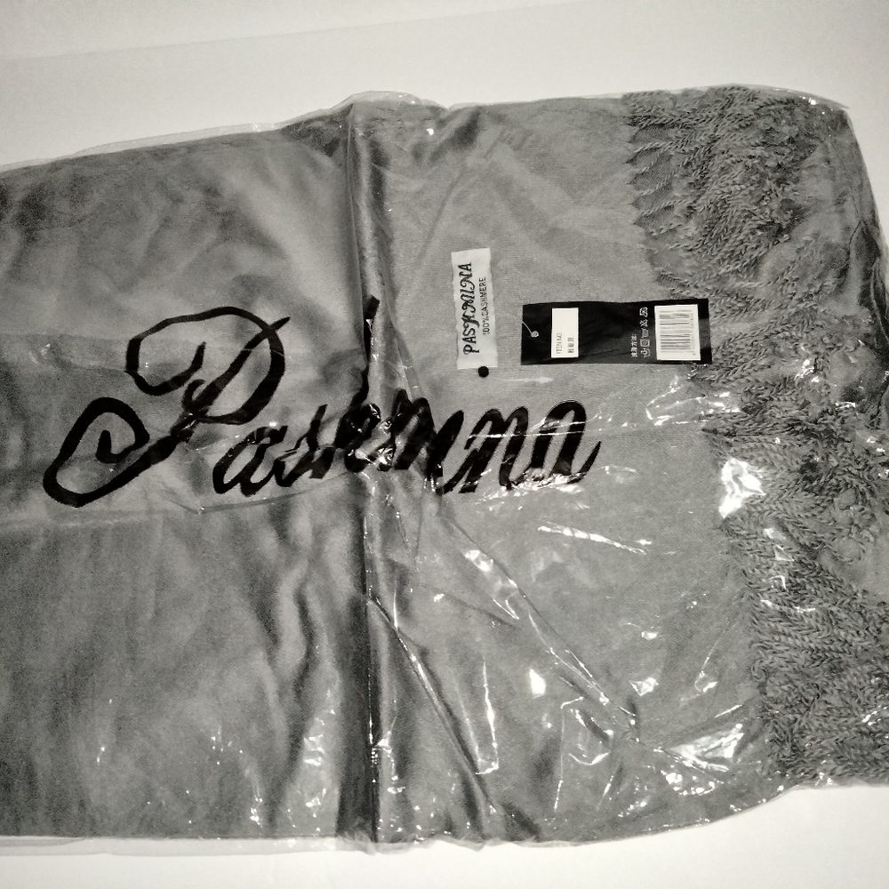 Pashmina Gray 100% Cashmere Scarf/Wrap (NEW-NWT)